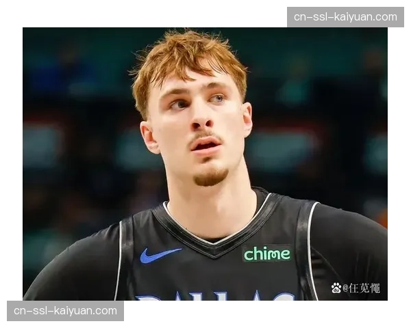 神秘人新秀当选本月最佳新秀，场均贡献12分8篮板